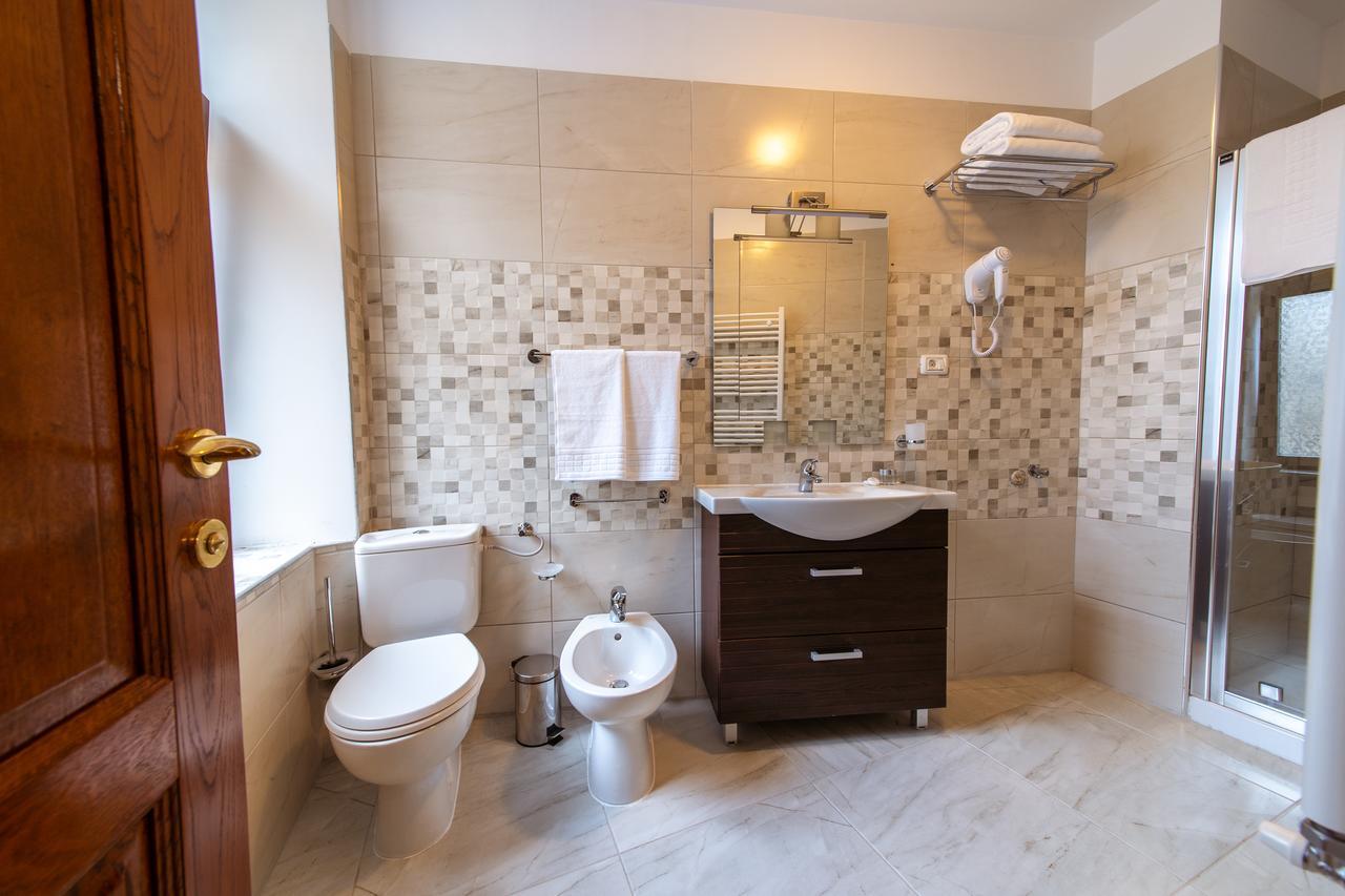 Aparthotel Bucharest Boutique By Jullie Exterior foto